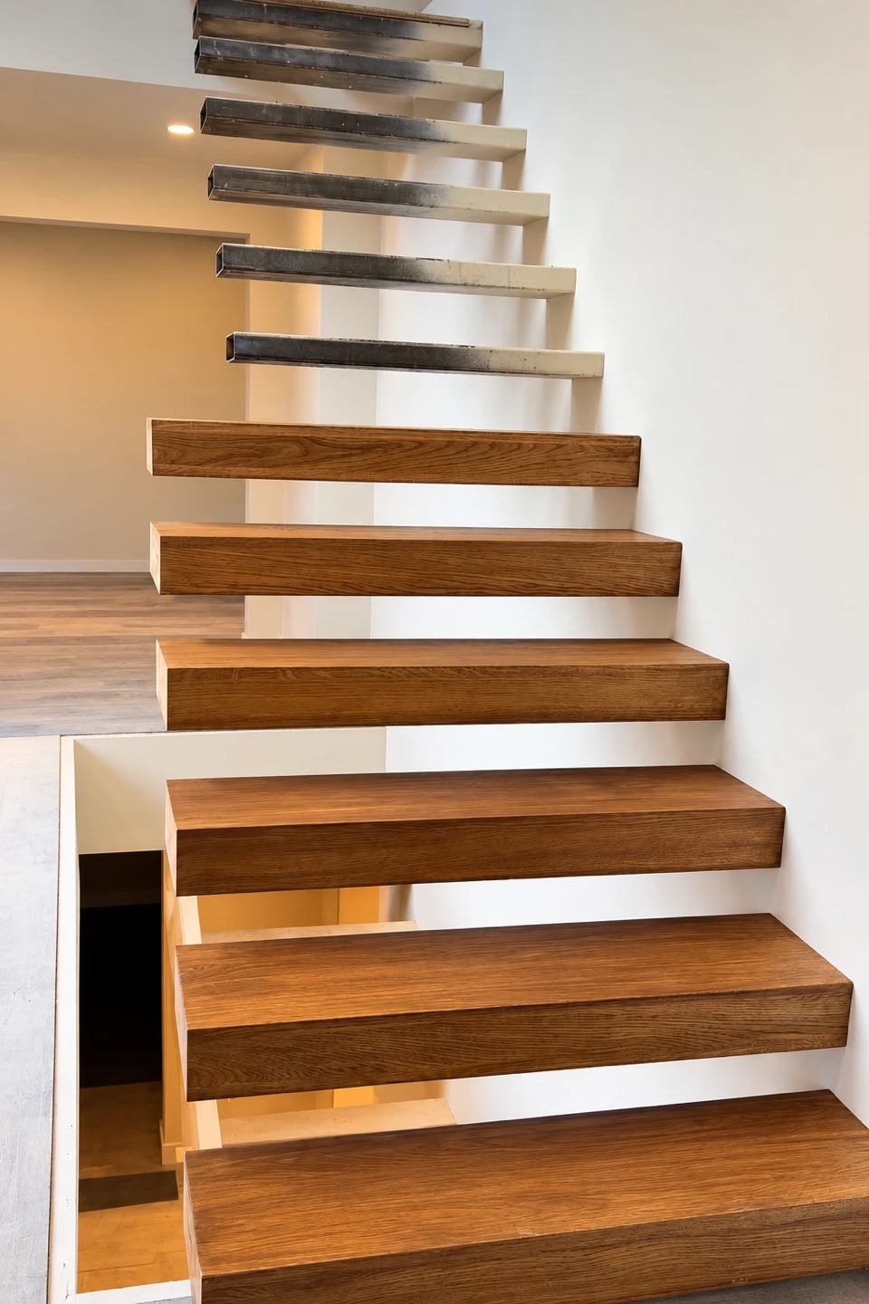 Oak treads on steel cantilevers, side view